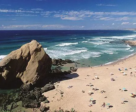Ferienhaus Os Ricardinhos Praia Sta Cruz
